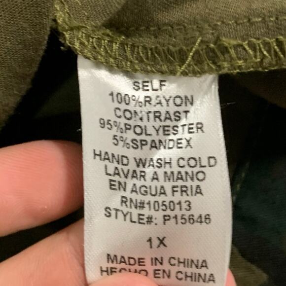 Andree by Unit 1X Cameo Full Zip Embroidered Sleeve Hooded Jacket - Picture 7 of 9